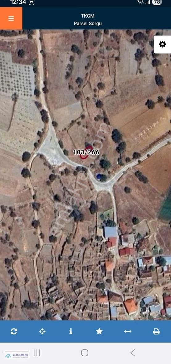 Denizli Çal'dasatılık Tarla: 88m²müstakil Tapulu Yatırım Fırsatı