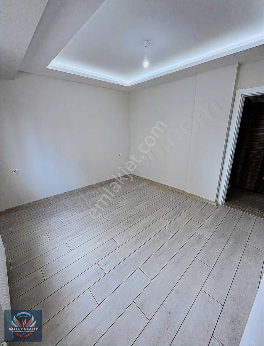 Valleyden Rumeli Mahallesinde Sıfır 2+1 Satılık Daire! - Görsel 4
