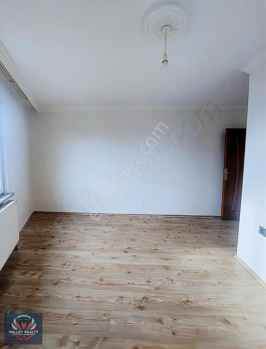 Valleyden Şeyhsinan Mahallesinde 2+1 Kiralık Daire! - Görsel 13