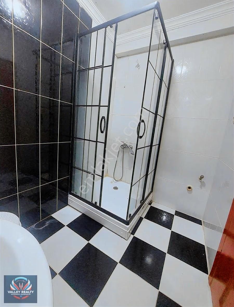 Valleyden Şeyhsinan Mahallesinde 2+1 Kiralık Daire! - Görsel 14
