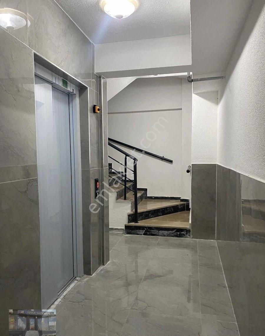 Esentepe Mahallesin De Yerden Isıtmalı Satılık 3+1 Daire - Görsel 18