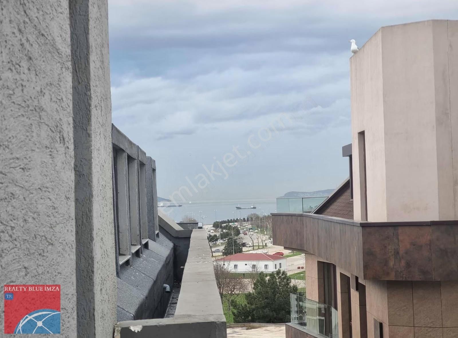 Pendikte Merkezi Lokasyonda Geniş Ve Fonksiyonel 4+2 Dubleks - Görsel 4