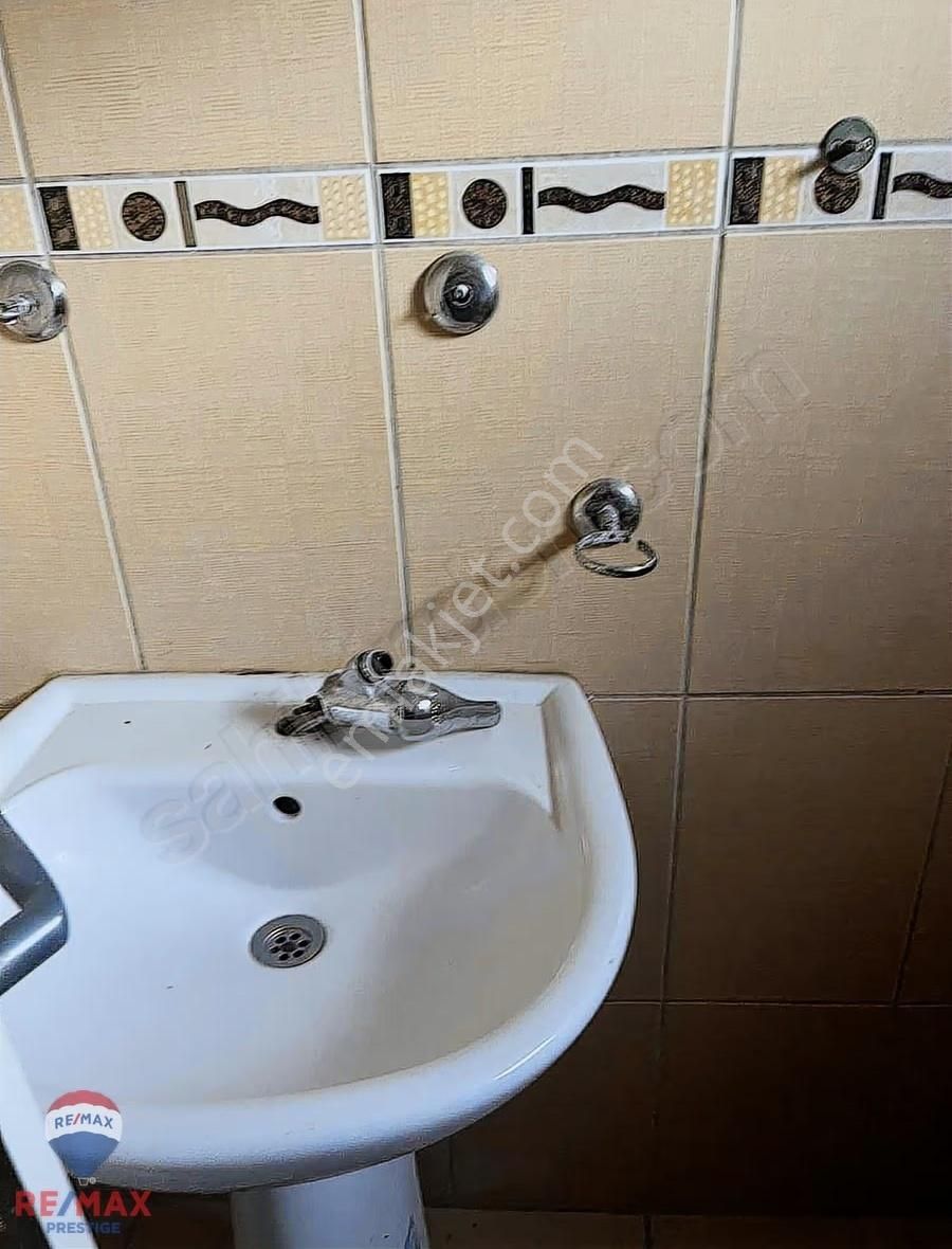 Şirintepe'de Eşyasız 2 + 1 Daire - Görsel 7