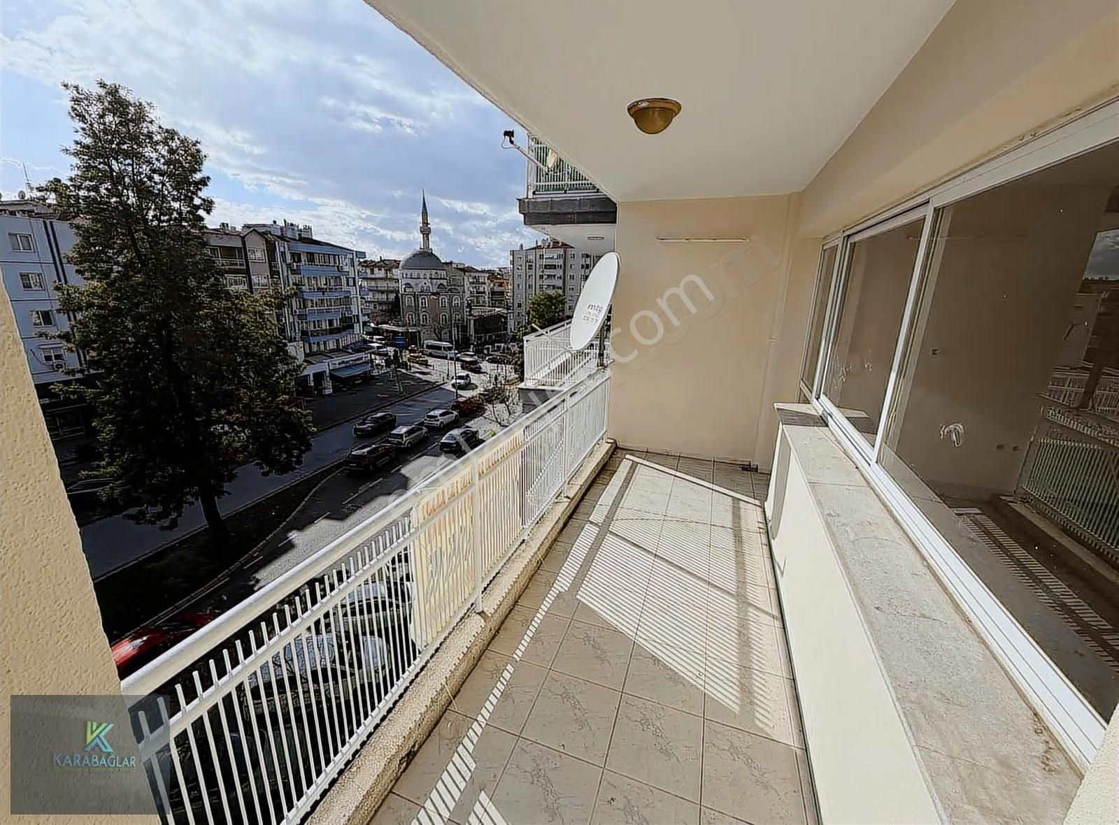 Karşıyaka Emniyet Müd.karşısı 3+1 Arakat Dgazlı 130m2 - Görsel 22