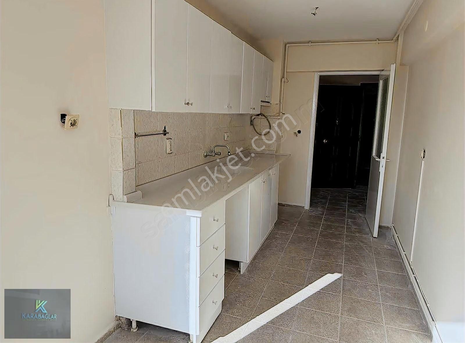 Karşıyaka Emniyet Müd.karşısı 3+1 Arakat Dgazlı 130m2 - Görsel 5