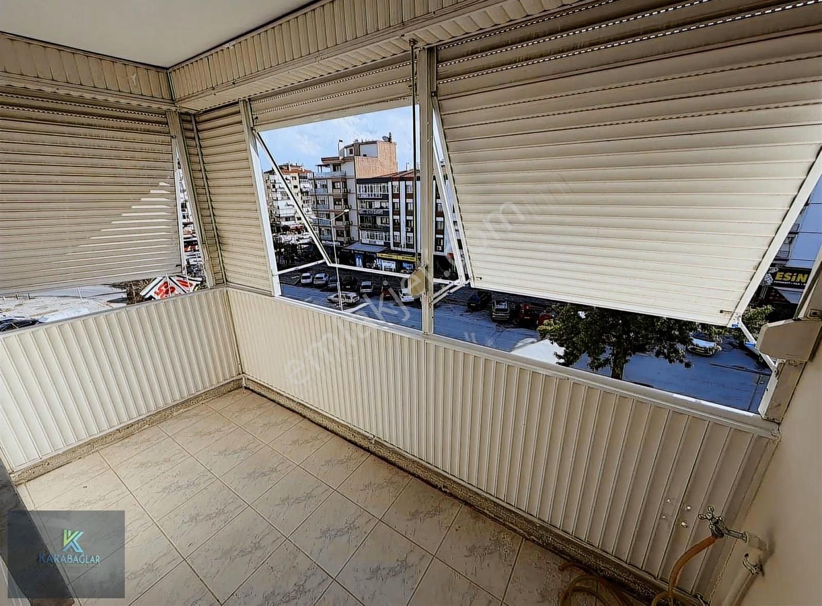 Karşıyaka Emniyet Müd.karşısı 3+1 Arakat Dgazlı 130m2 - Görsel 6