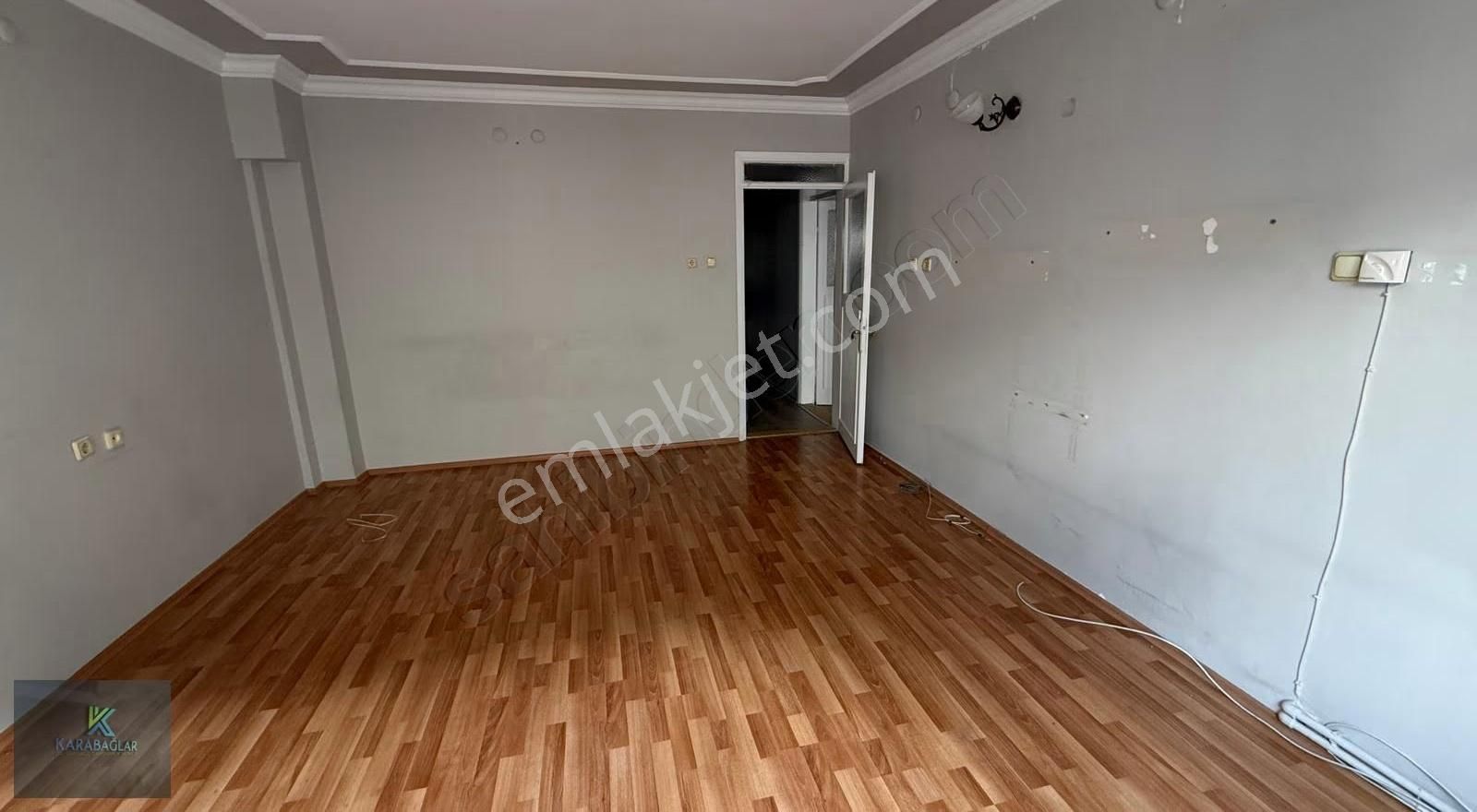 Bozyaka Çelik Krdş'ler Yakını 3+1 Arakat D.gazlı Kiralık Daire - Görsel 5