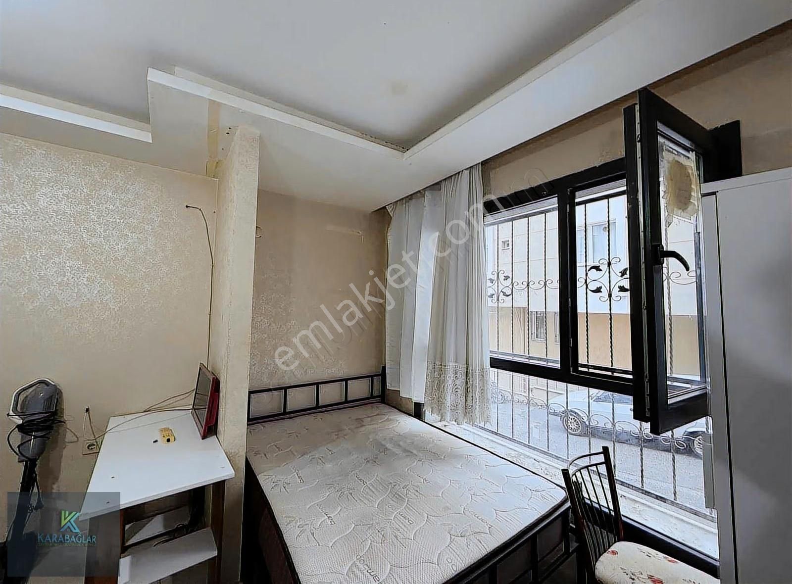 Hasanağa Bahçesi Ve Ünv Yakını 1+1 Dgazlı Dublex Eşyalı - Görsel 8