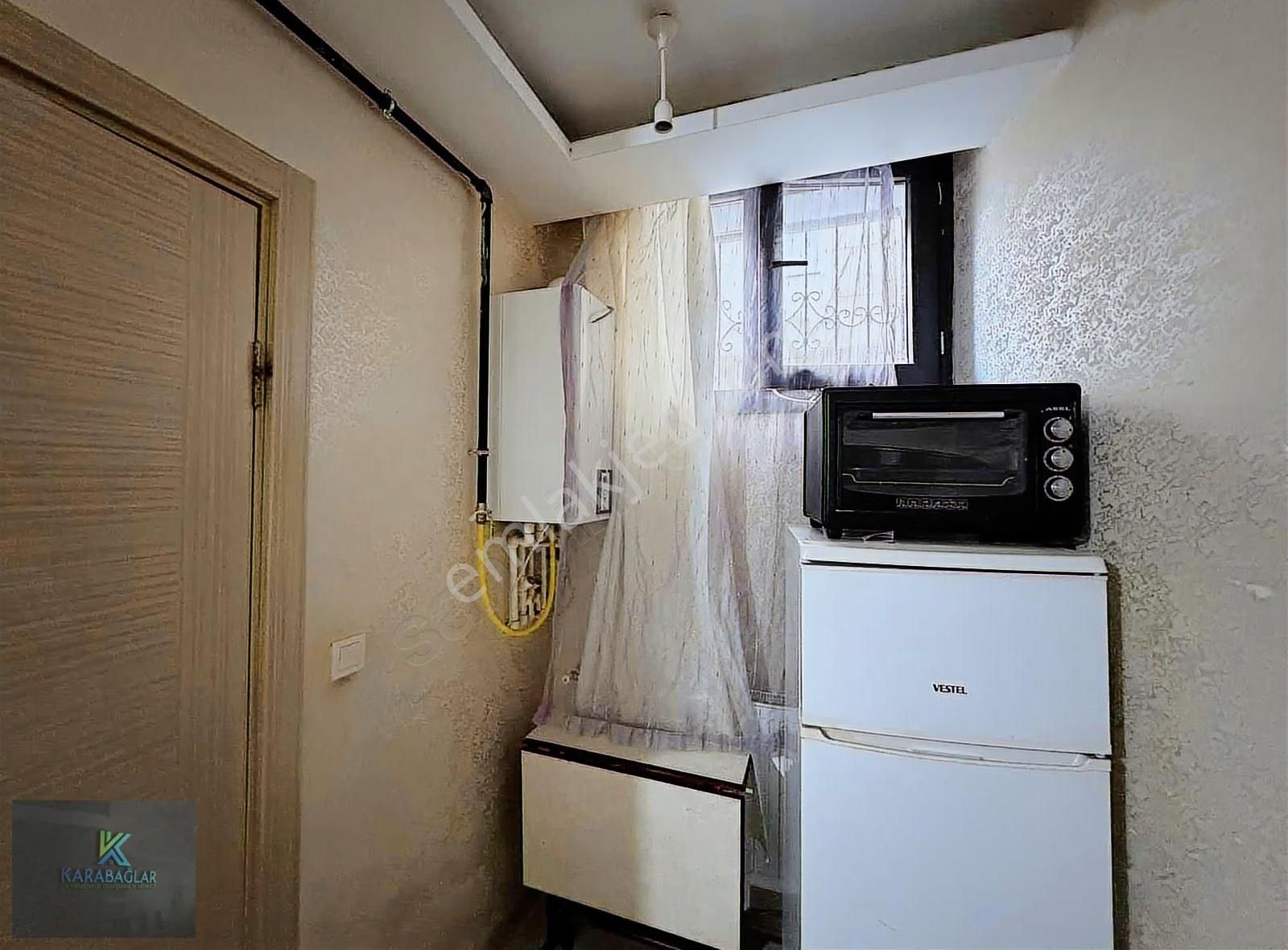 Hasanağa Bahçesi Ve Ünv Yakını 1+1 Dgazlı Dublex Eşyalı - Görsel 7