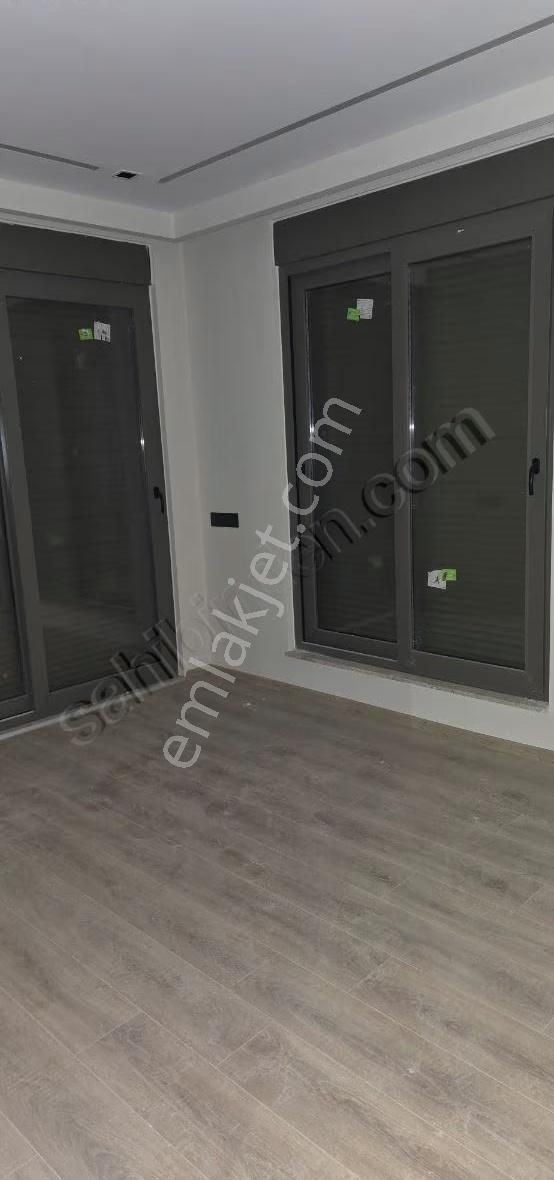 B&f Emlaktan Işıklar Caddesinde Satılık 1+1 - Görsel 15