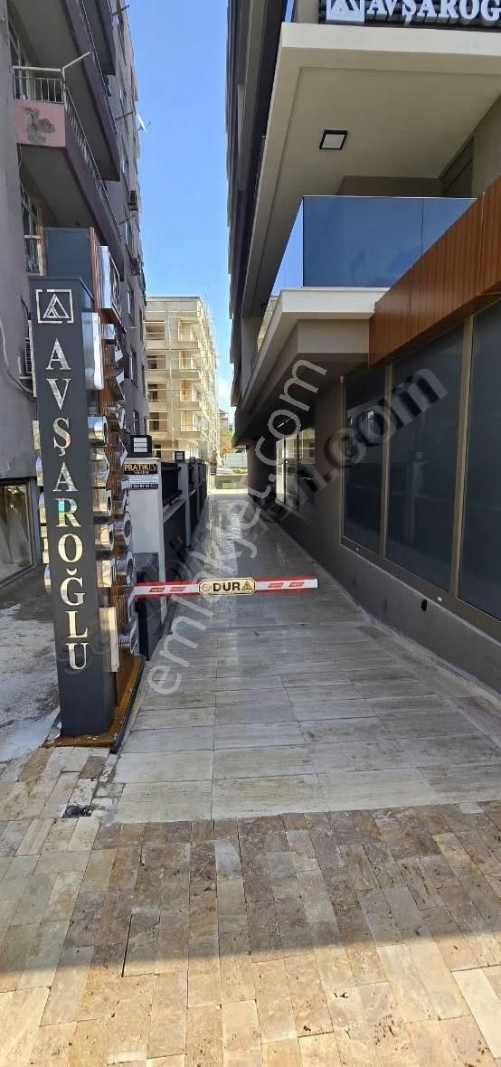 B&f Emlaktan Işıklar Caddesinde Satılık 1+1 - Görsel 16