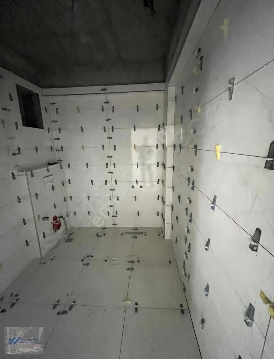 Maltadan 600 Evlerde 2+1 Ön Cephe Satılık Daire - Görsel 8