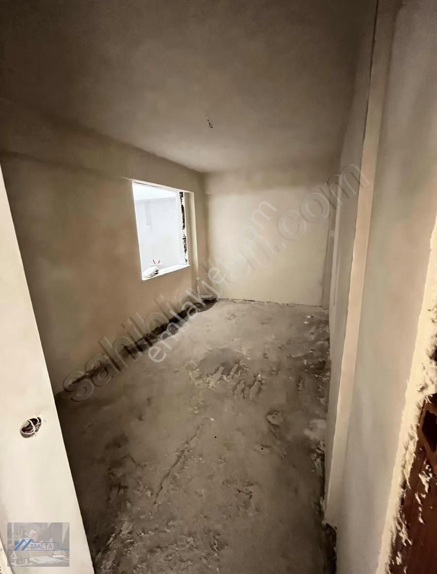 Maltadan 600 Evlerde Yüksek Giriş Bahçeli 2+1 Satılık Daire - Görsel 9