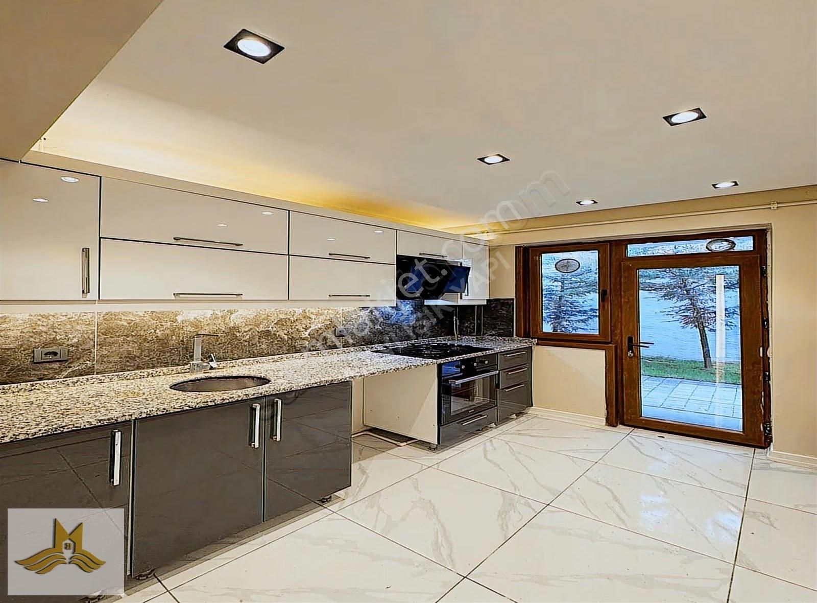 Beylikdüzü'nde Müstakil Kış Bahçeli Geniş 2+1 Satılık Daire!! - Görsel 30