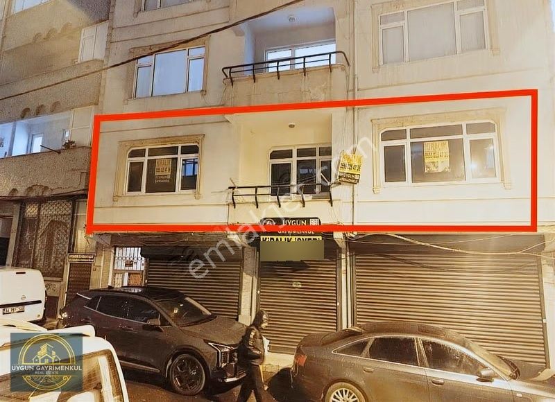Okmeydanı Mahmut Şevket Paşa Da Güzel Konumda Kiralık 2+1 Daire