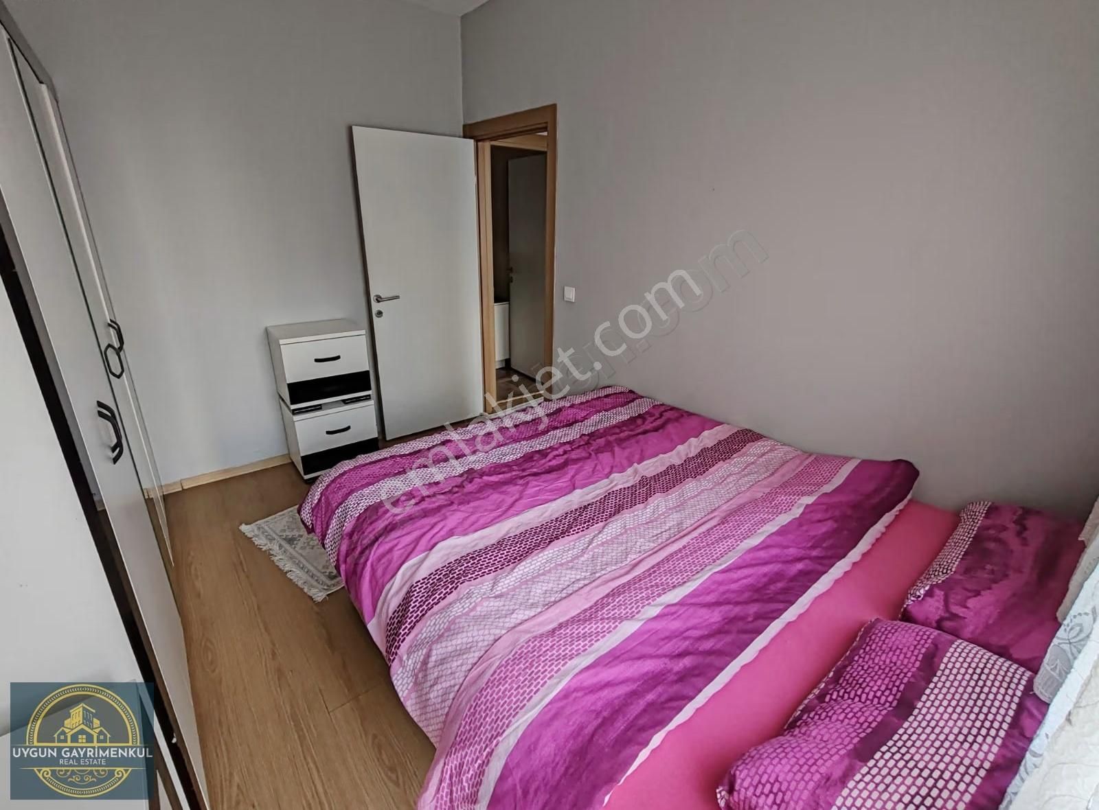 Havuz Cepheli 7/24 Güvenlikli Sitede, Eşyalı 2+1 Daire - Görsel 4