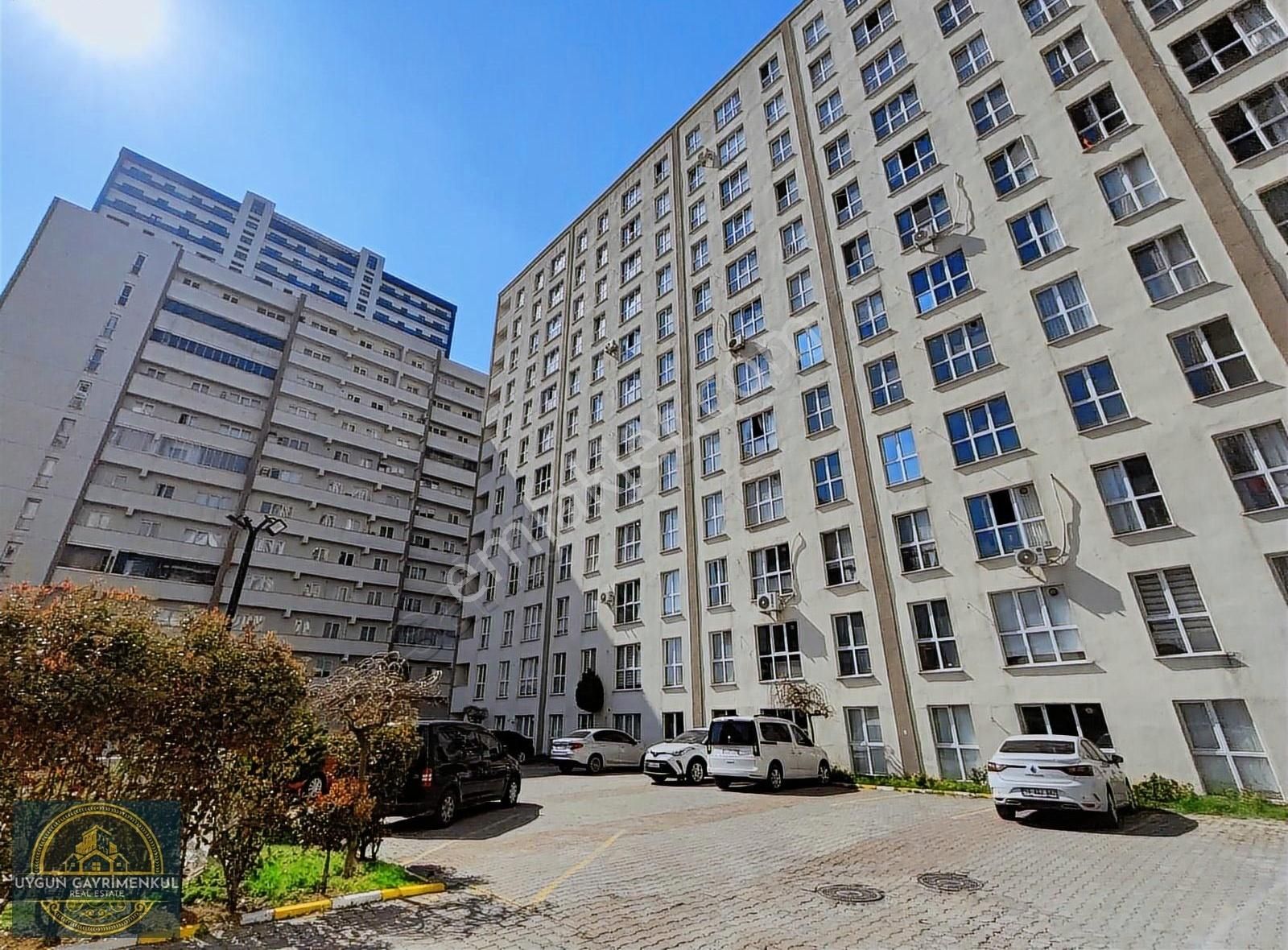 Havuz Cepheli 7/24 Güvenlikli Sitede, Eşyalı 2+1 Daire - Görsel 2