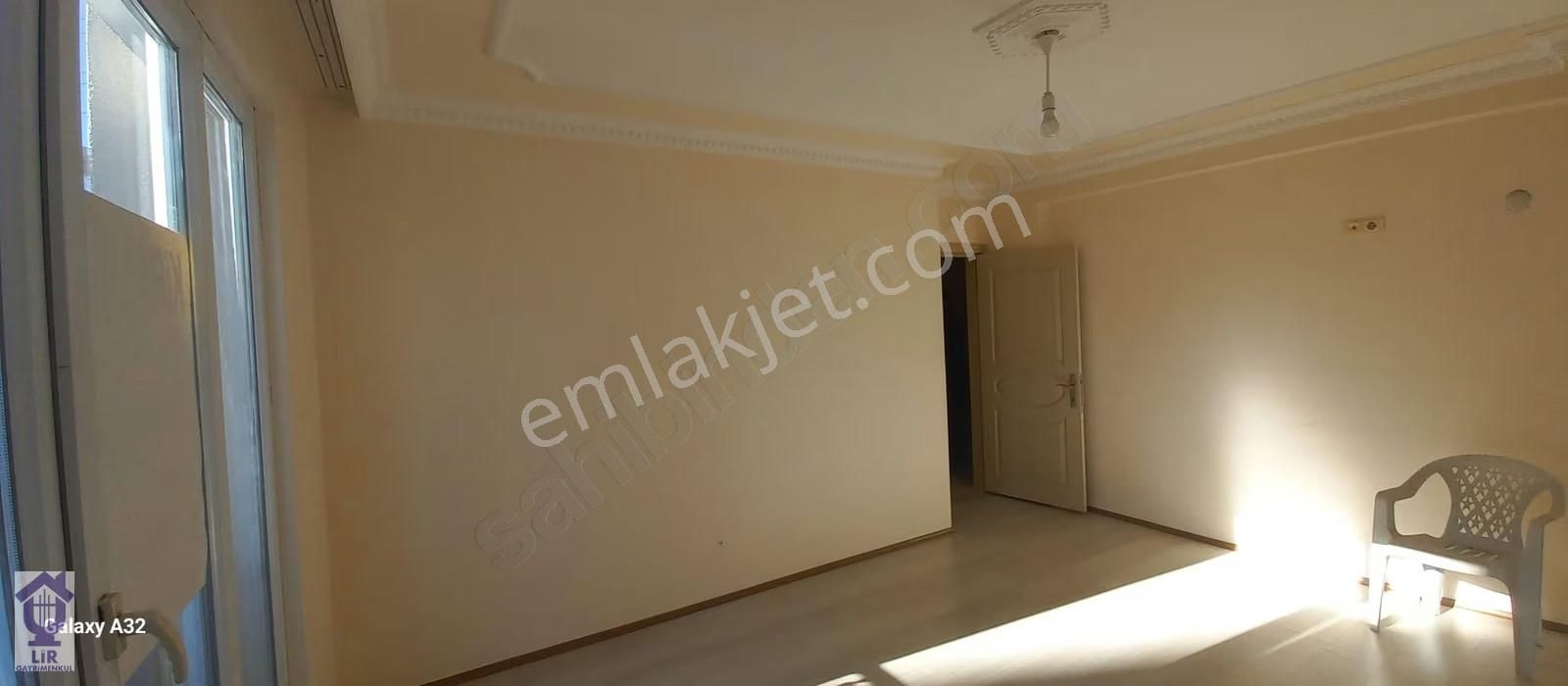 Lir Den Kazimiye Mah Divan Otel Civarı Ara Kat 2+1 Daire - Görsel 5