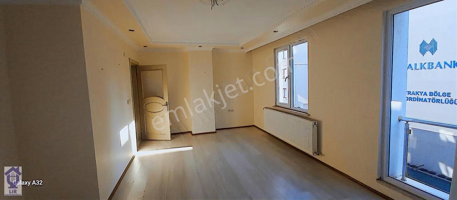 Lir Den Kazimiye Mah Divan Otel Civarı Ara Kat 2+1 Daire - Görsel 27