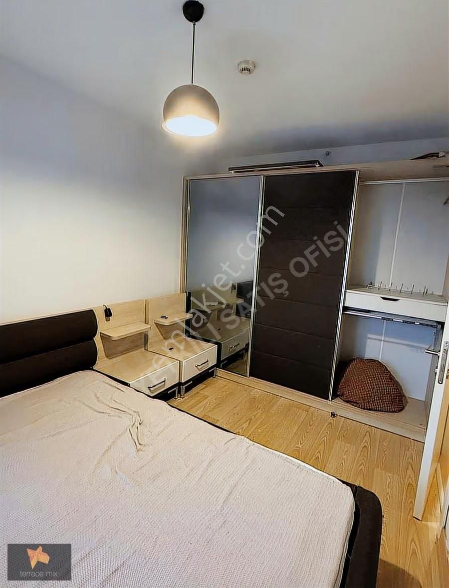 Terrace Mix'te Yüksek Kat Ful Ve Temiz Eşyalı 1+1 Daire - Görsel 3