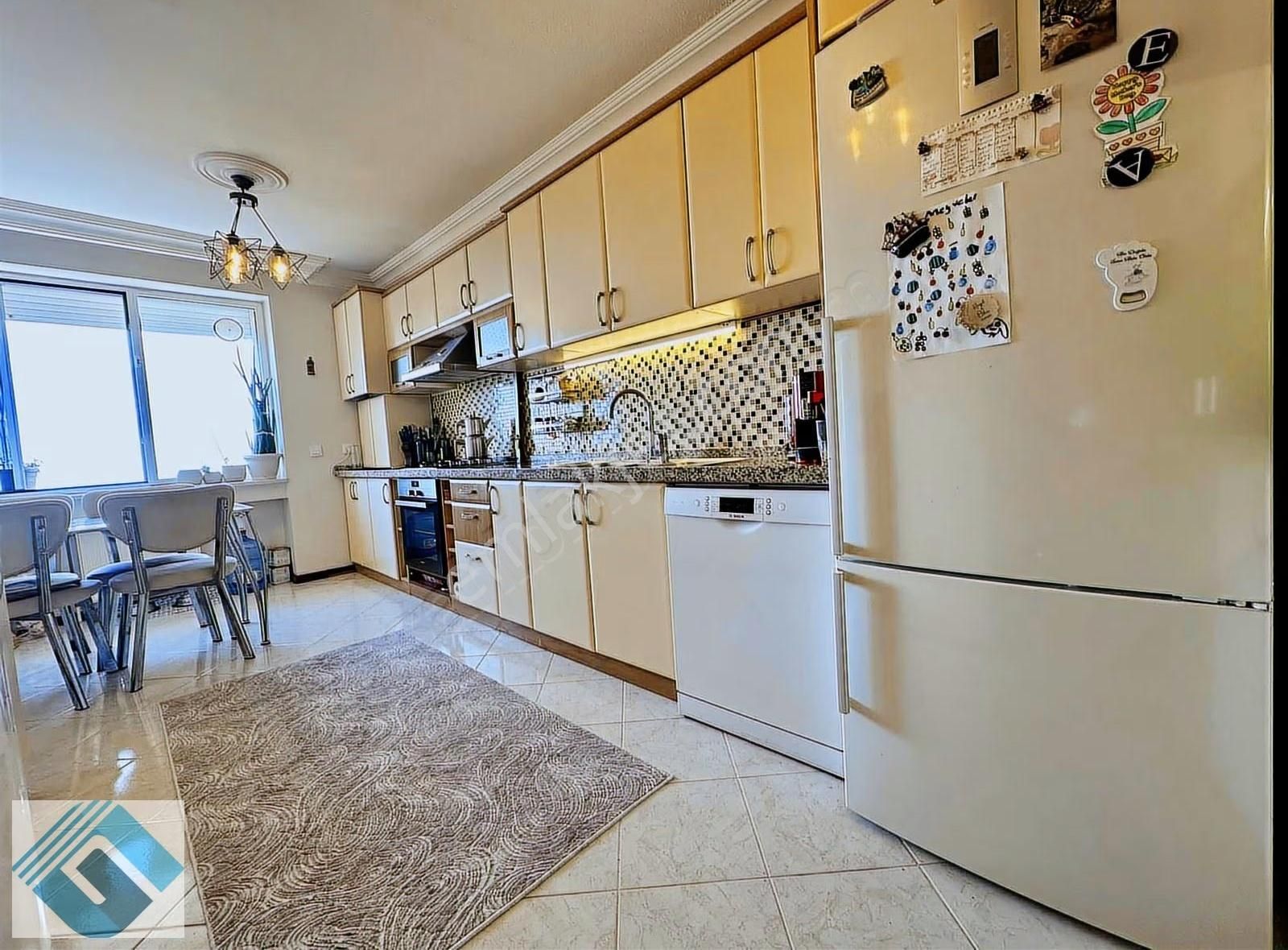 Beylikdüzü Parlamenterler Sitesi Ön Blok Ful Deniz Manzaralı - Görsel 32