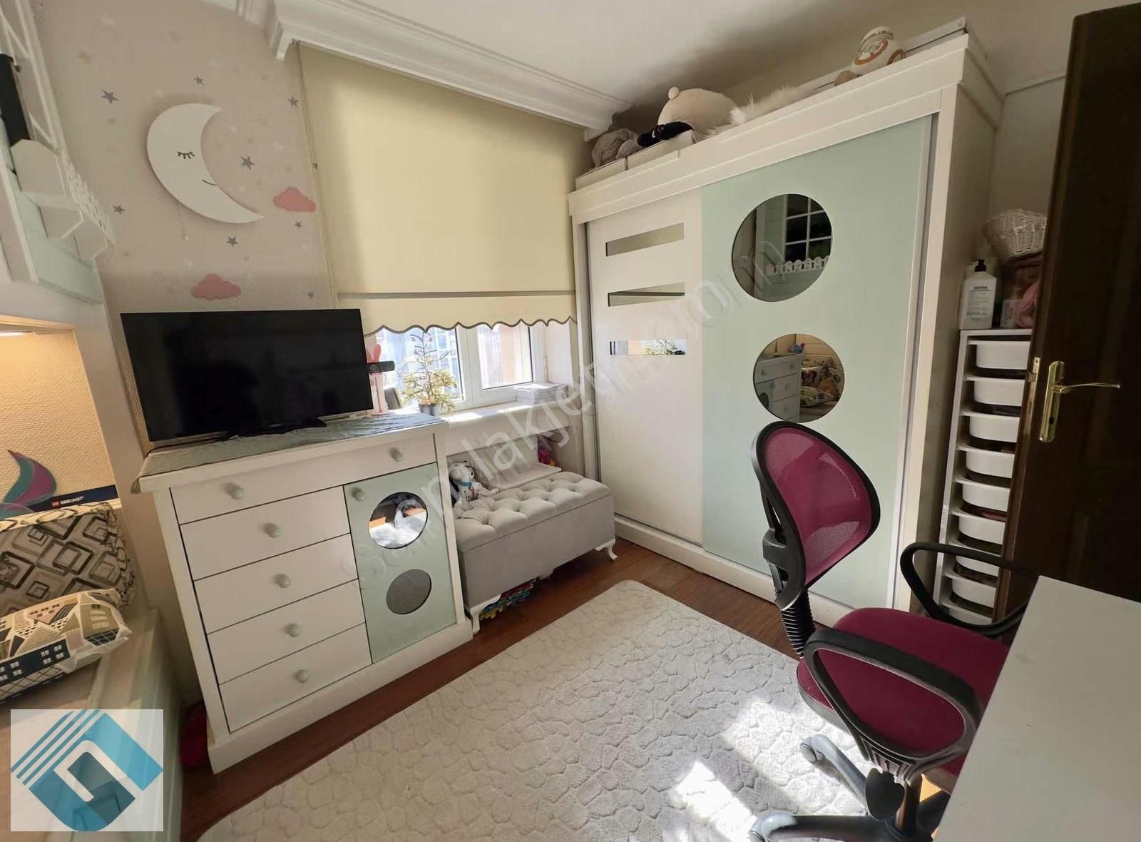 Beylikdüzü Parlamenterler Sitesi Ön Blok Ful Deniz Manzaralı - Görsel 11