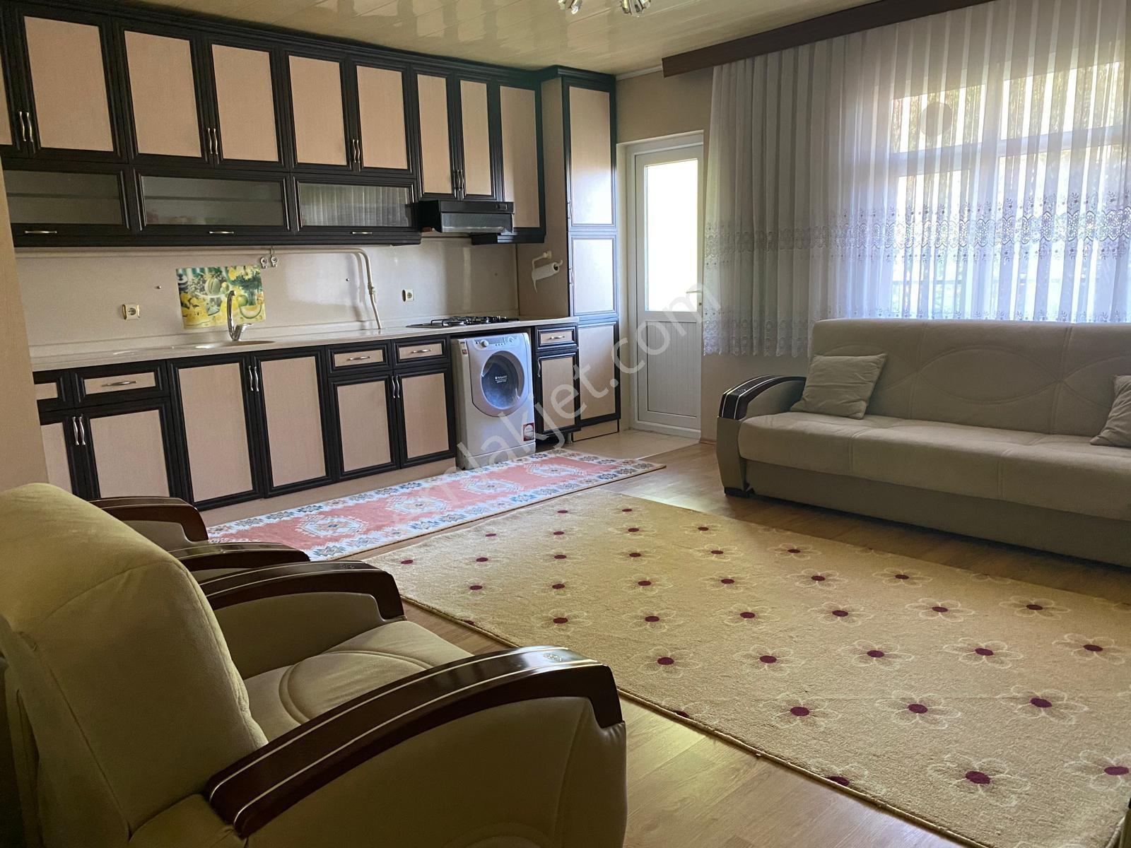 Full Eşyalı Mobilyalı Sadece Bayan'a Kiralık Daire