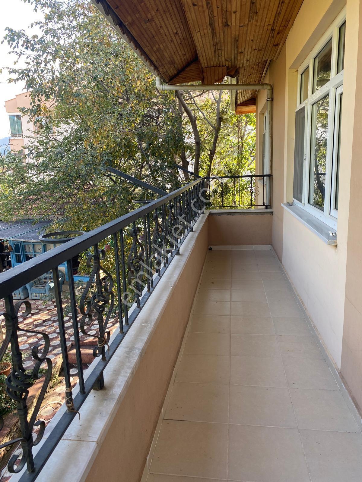 Full Eşyalı Mobilyalı Sadece Bayan'a Kiralık Daire - Görsel 7