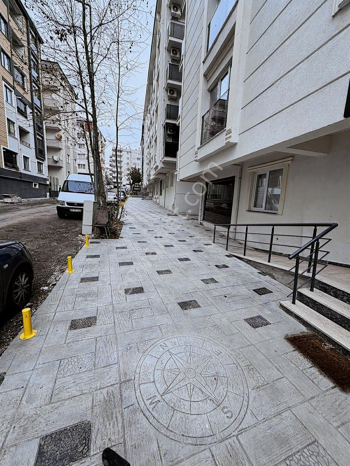 Ön Cephe Acil Ara Kat İskanlı Sıfır Daire 1+1 - Görsel 5