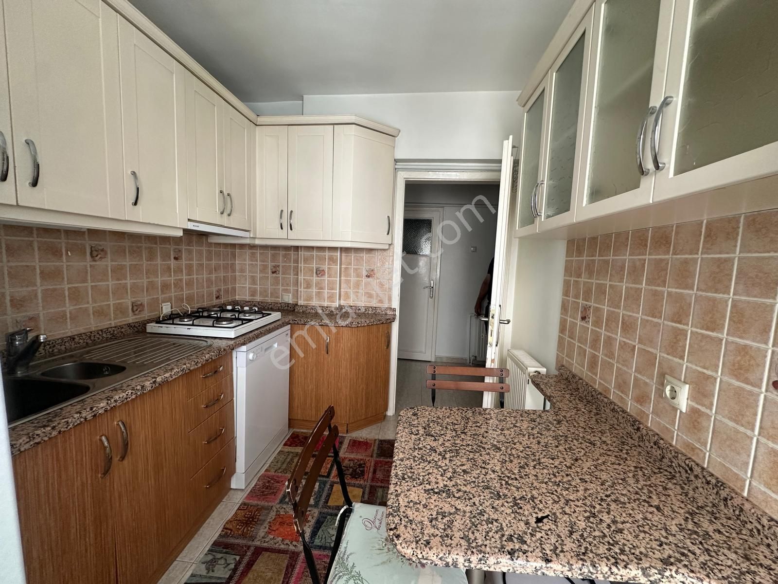 Relax'tan 3.kat Konumlu Tertmiz Şehir Hs. Yakın Fırsat Eşyalı1+1 - Görsel 18