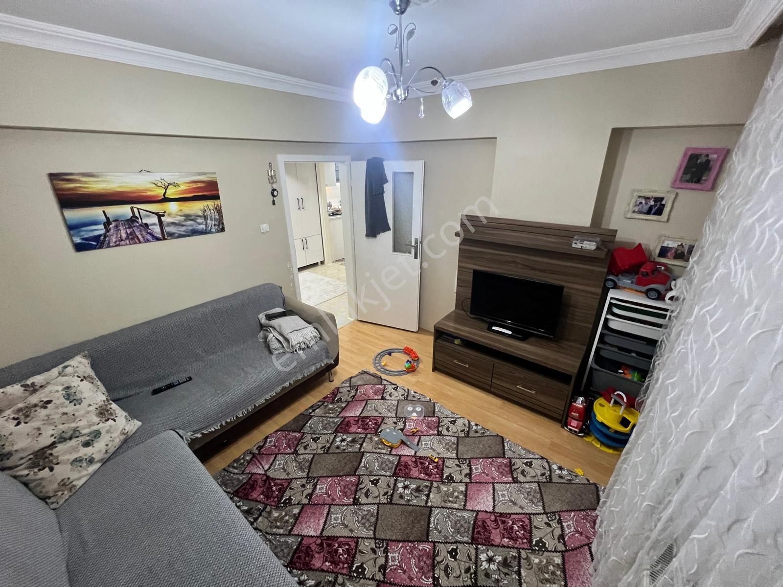 Ufuktepe Cadde Yakını Katta Masrafsız 3+1 - Görsel 4