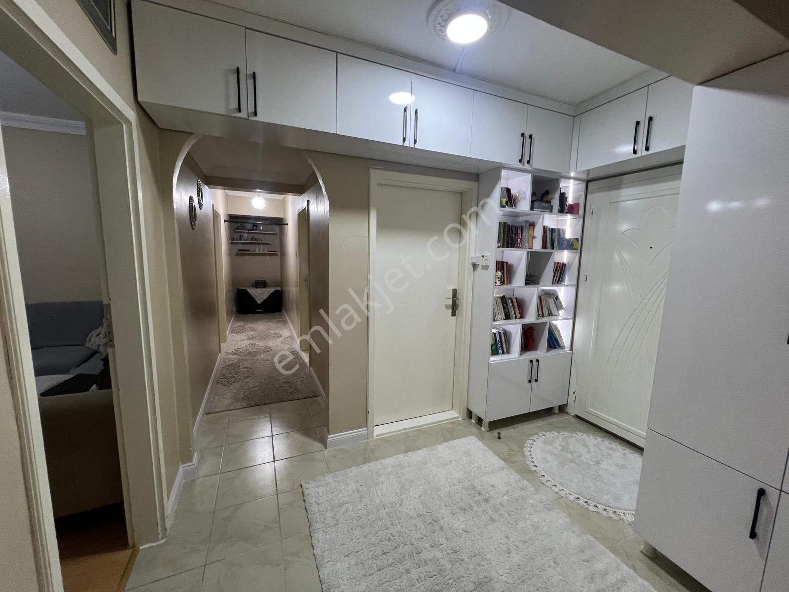 Ufuktepe Cadde Yakını Katta Masrafsız 3+1 - Görsel 13