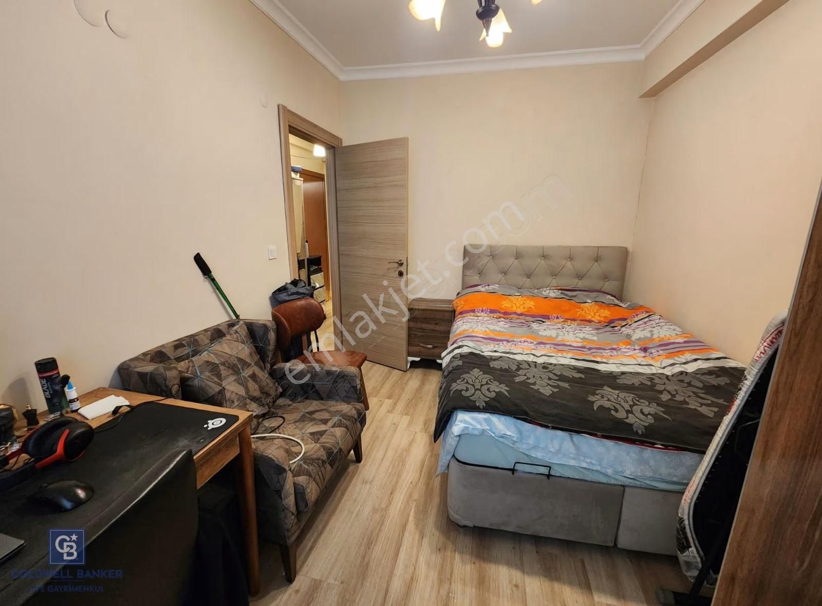 Karşıyaka Alaybey De Satılık 2+1 Daire - Görsel 2