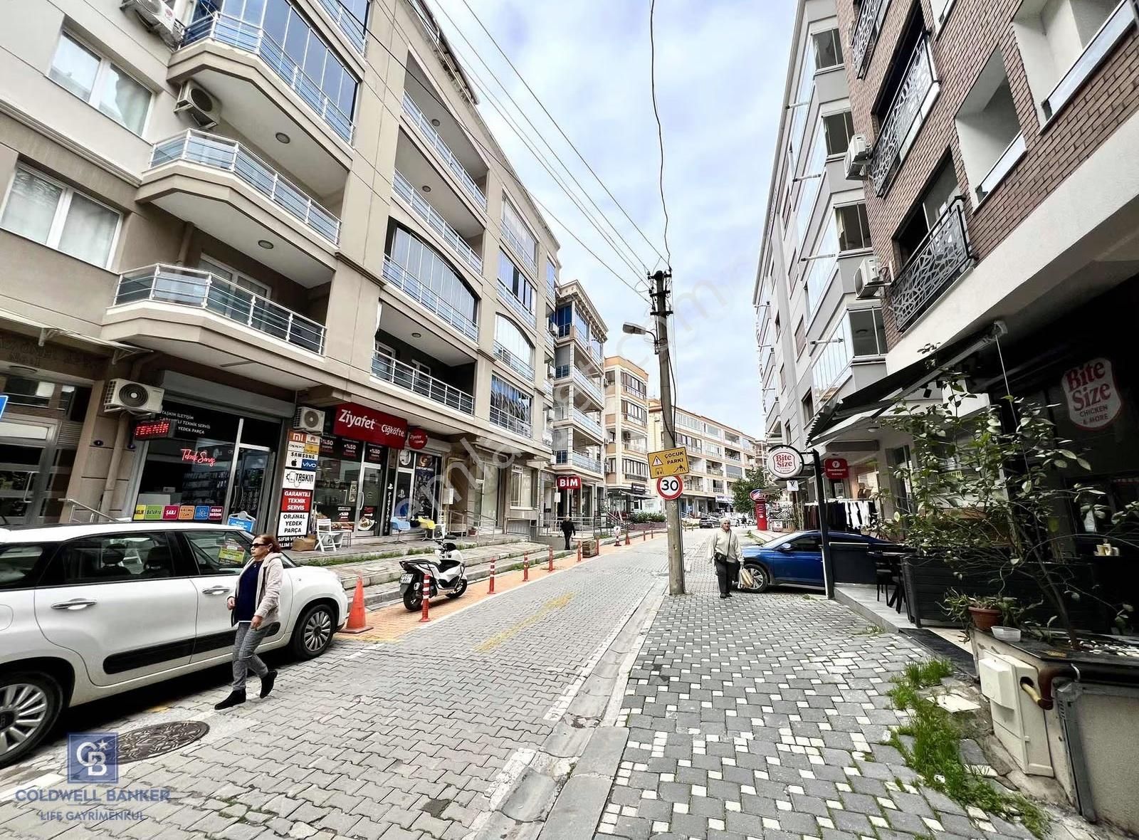 Karşıyaka Demirköprü İzban Yakını Kiralık 2+1 Daire - Görsel 28