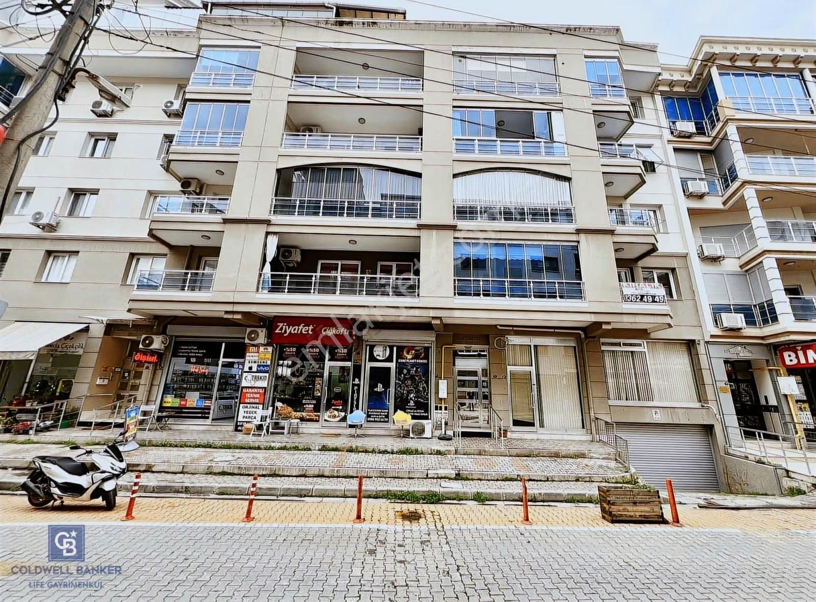 Karşıyaka Demirköprü İzban Yakını Kiralık 2+1 Daire
