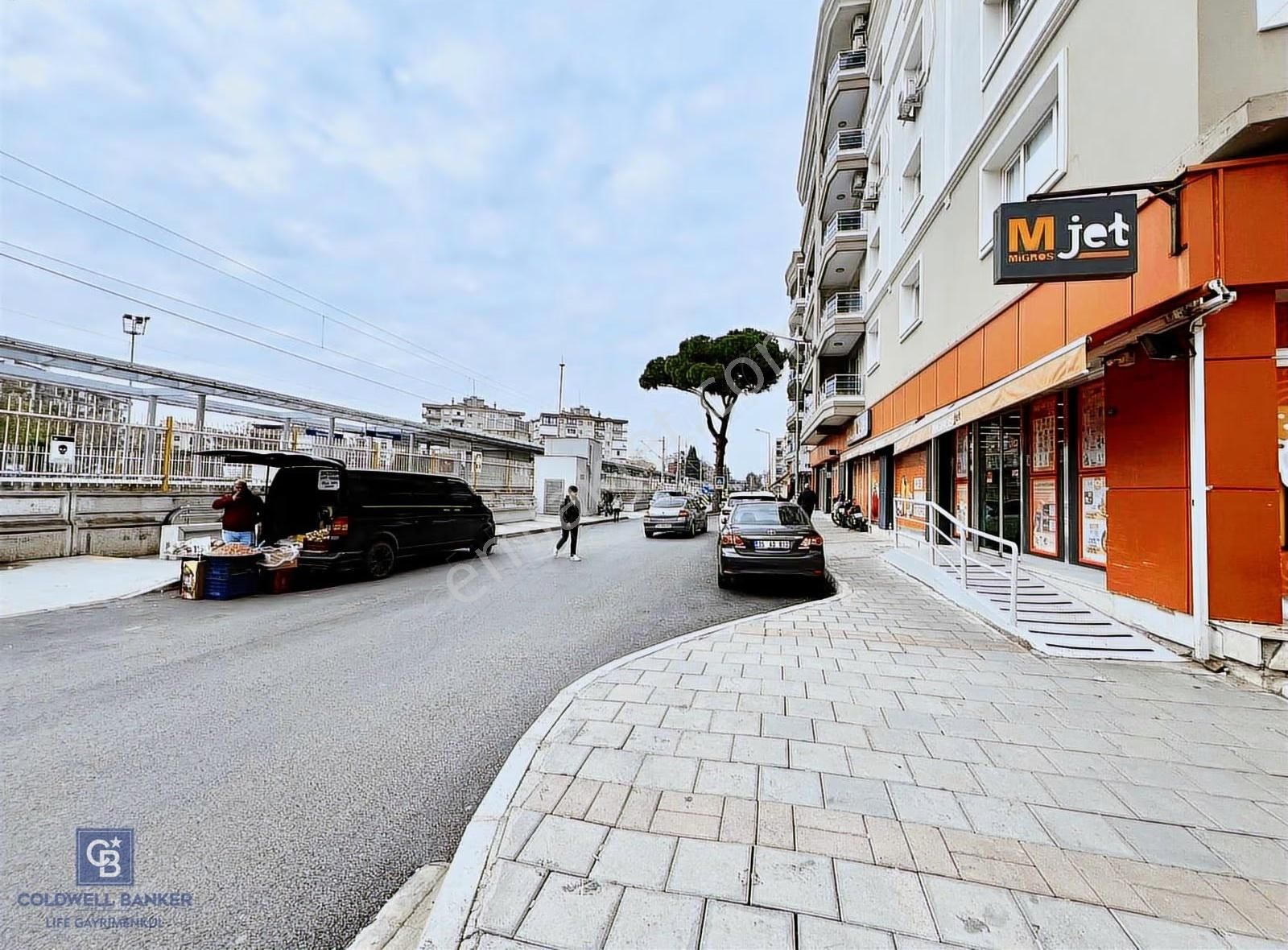 Karşıyaka Demirköprü İzban Yakını Kiralık 2+1 Daire - Görsel 17