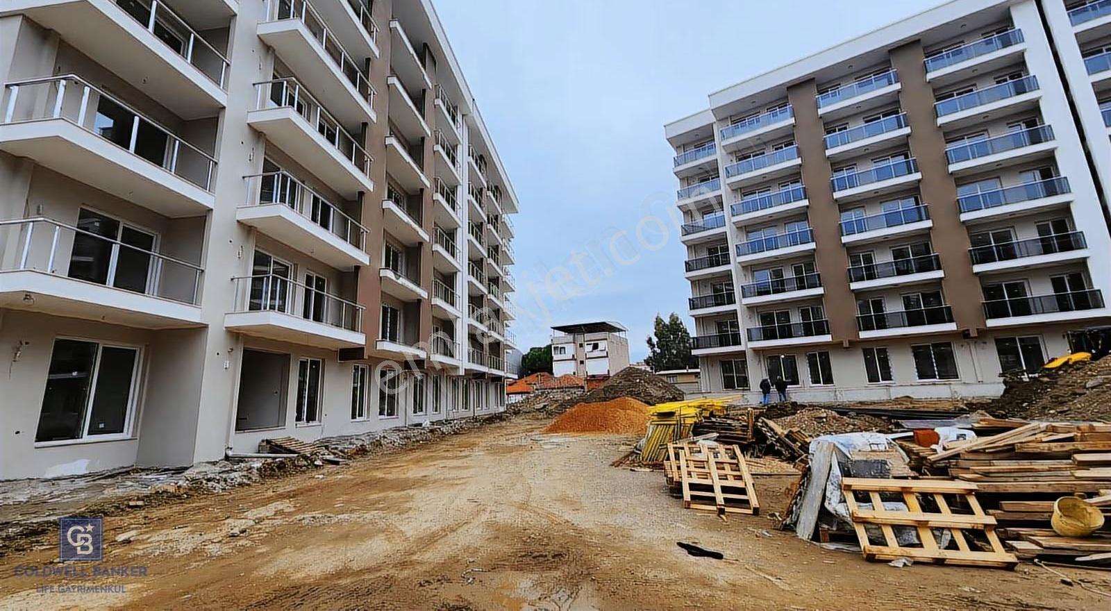 Çiğli'de Site İçinde Satılık 1+1 Daire - Görsel 11