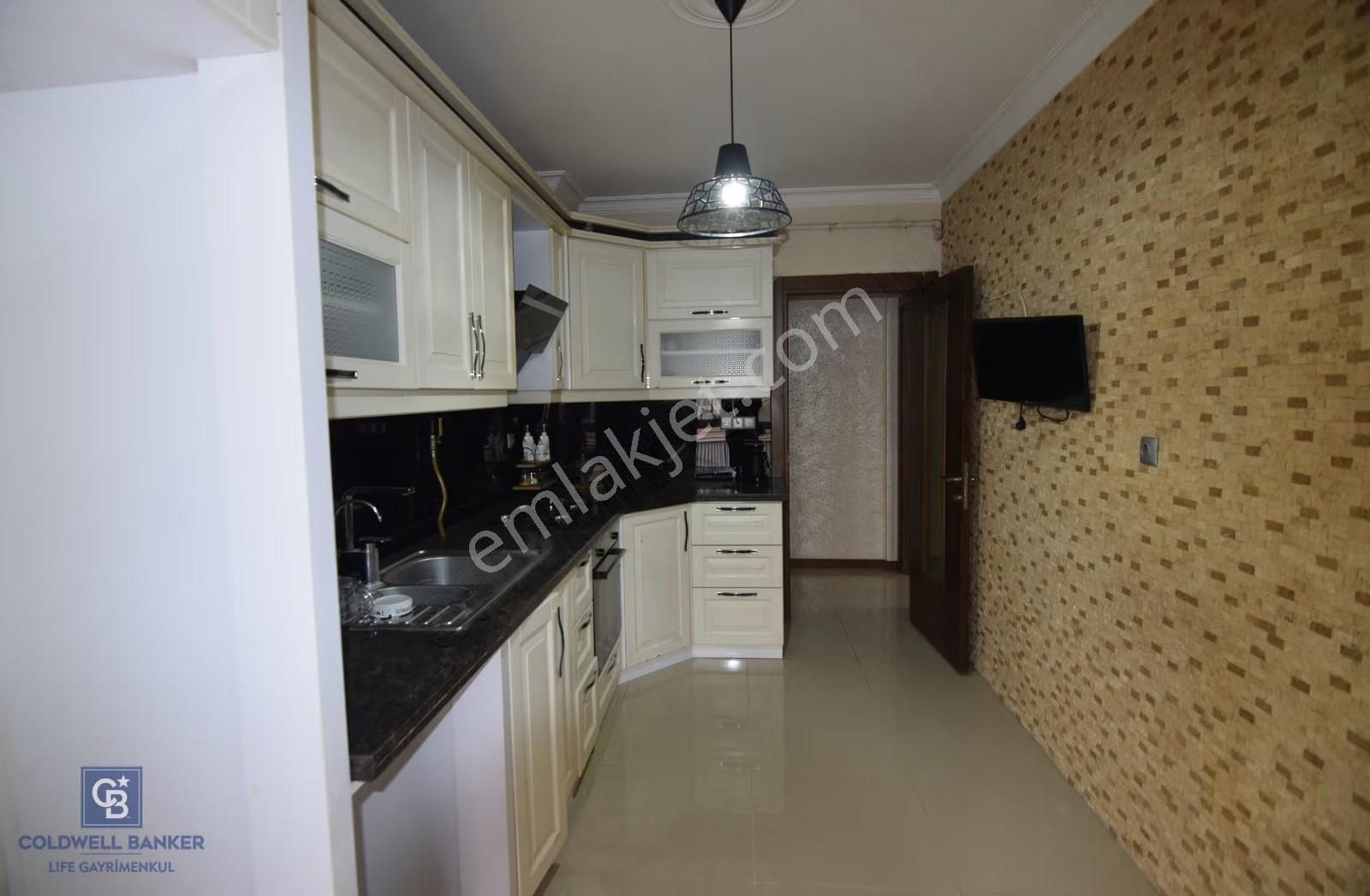 Karşıyaka Fikri Altay Da Satılık Geniş 3+1 Daire - Görsel 4