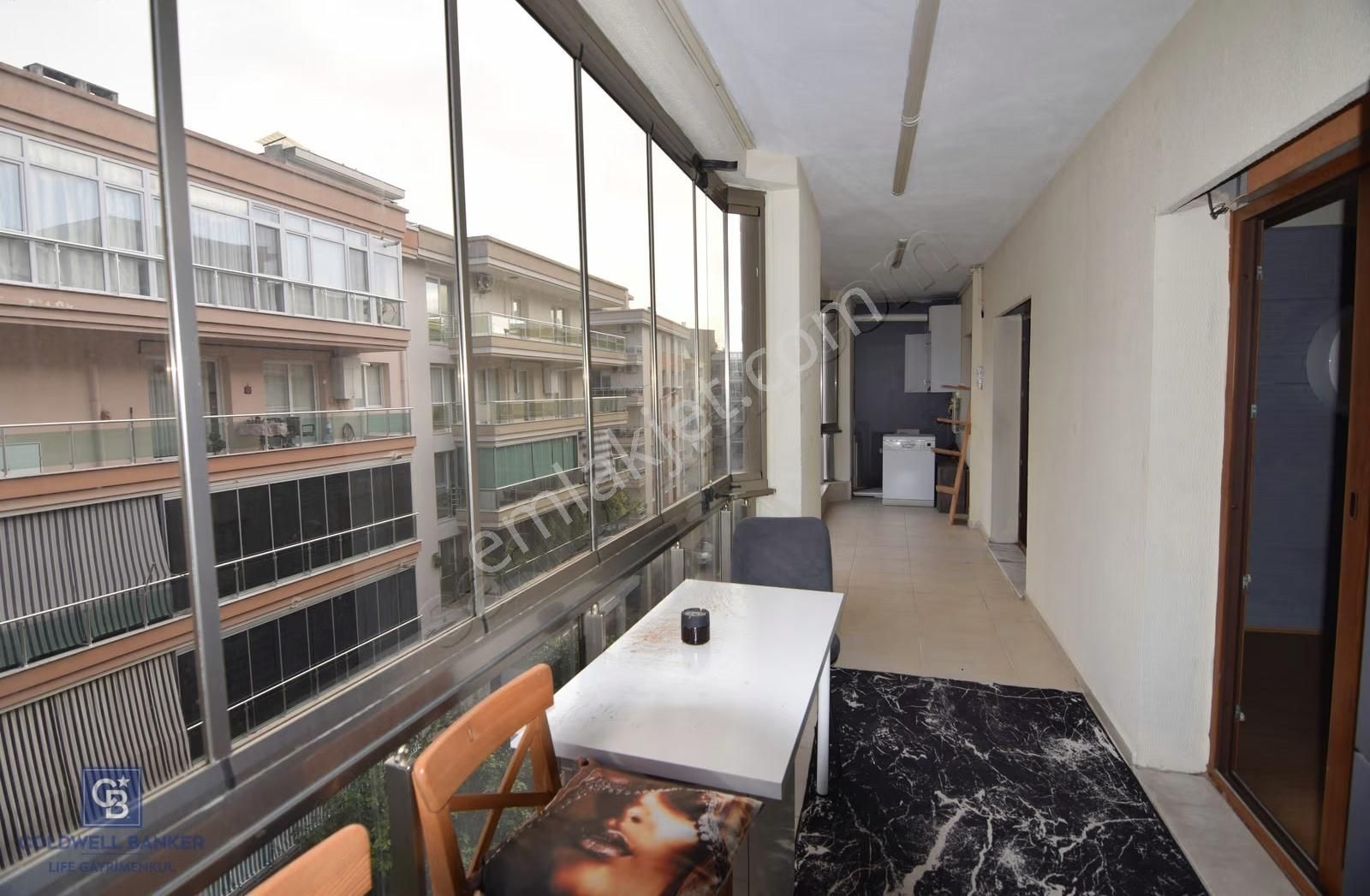 Karşıyaka Fikri Altay Da Satılık Geniş 3+1 Daire - Görsel 13