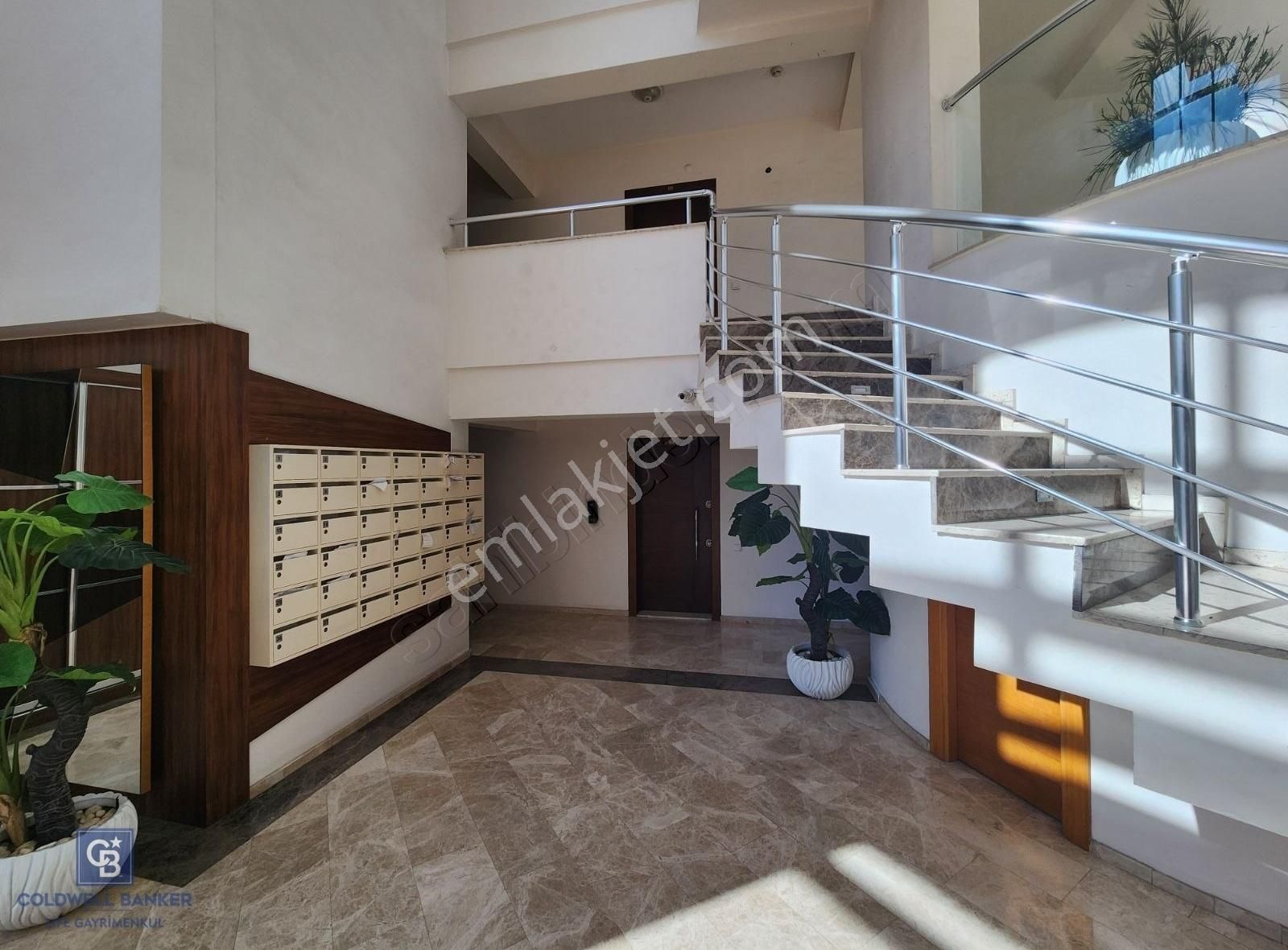 Mavişehir Ata Yaşam Sitesinde Geniş Kiralık 1+1 - Görsel 16