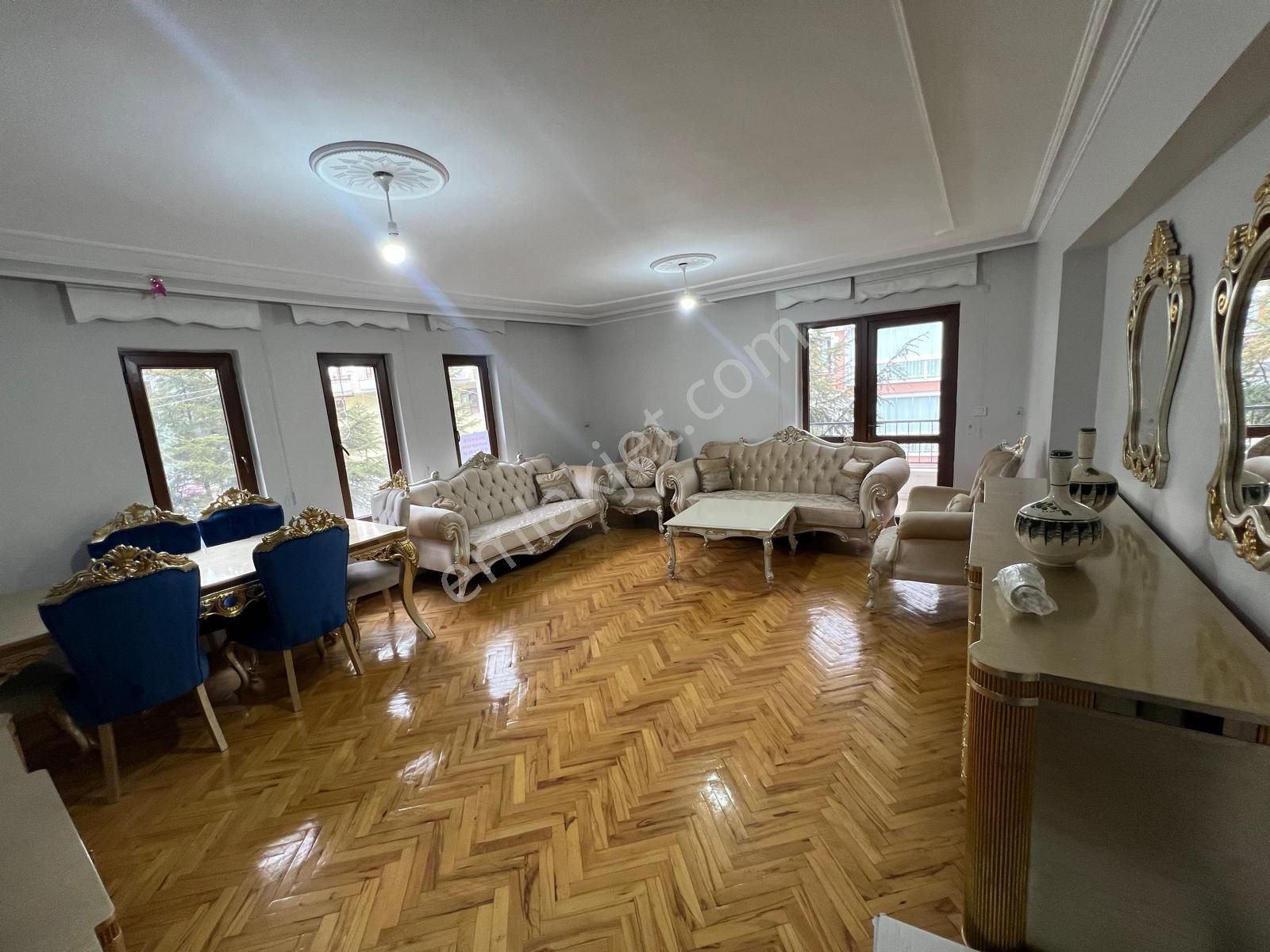 Ufuktepede Yapılı Katta Masrafsız Asansörlü Kiralık