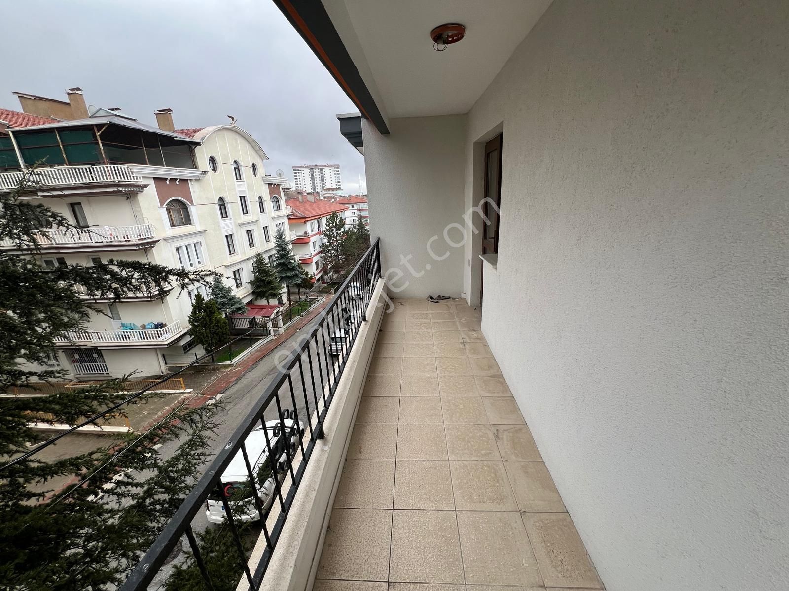 Ufuktepede Yapılı Katta Masrafsız Asansörlü Kiralık - Görsel 4