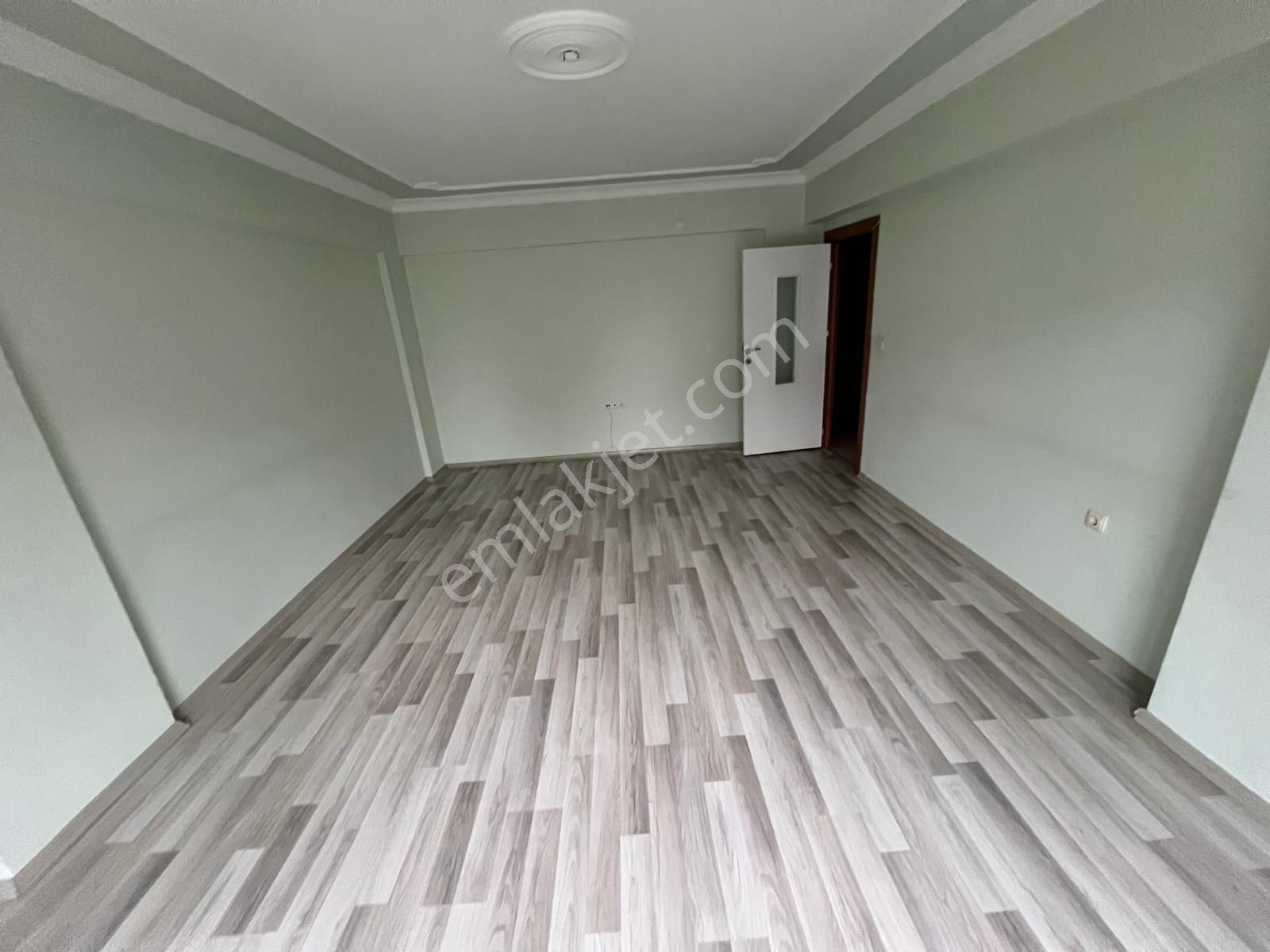 Baglum Merkez Yakını Katta Asansörlü 3+1 - Görsel 14