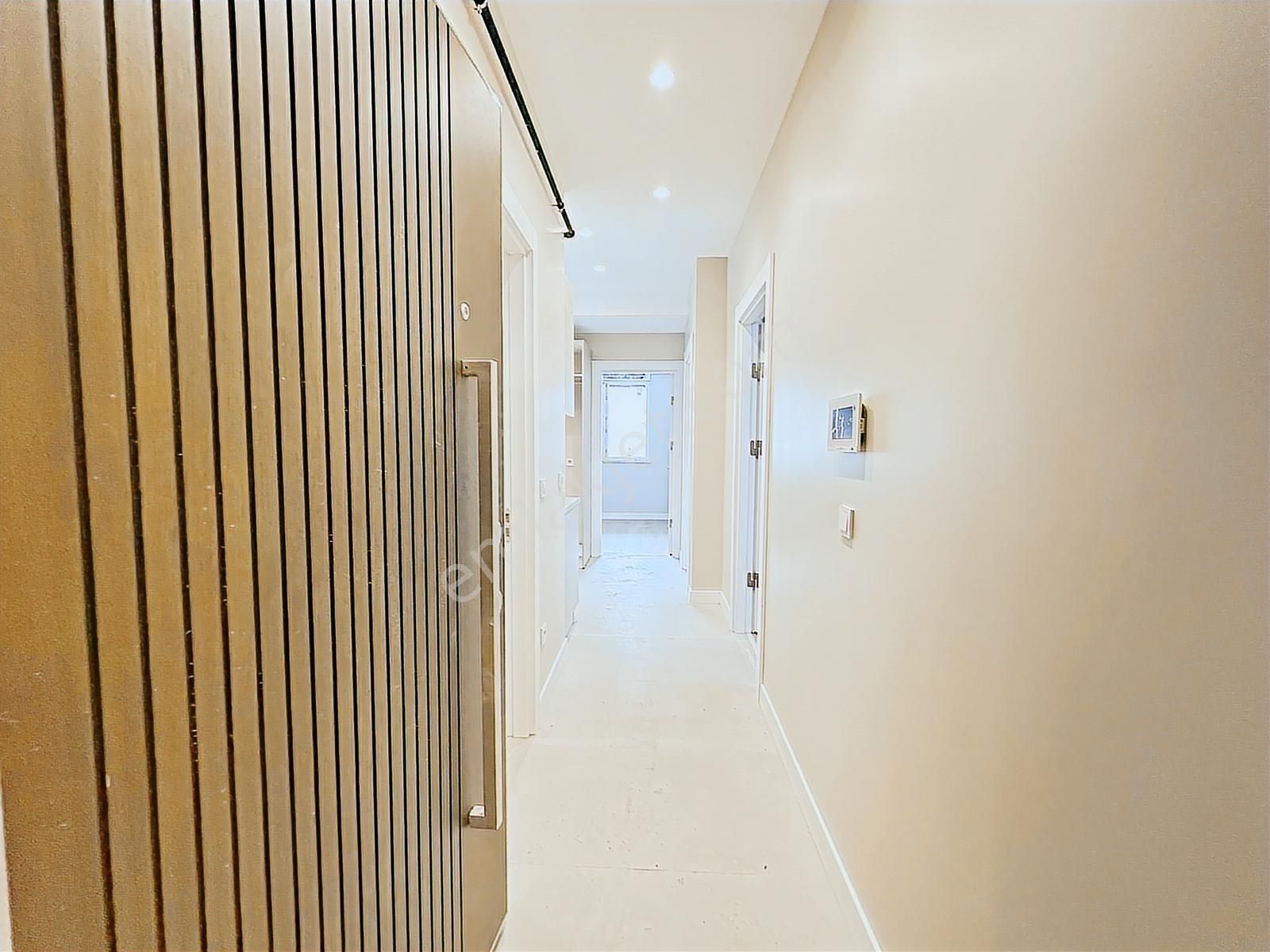 Kozyatağı'nda 2+1 Net 55m2 Sıfır Boş Fırsat Daire - Görsel 17