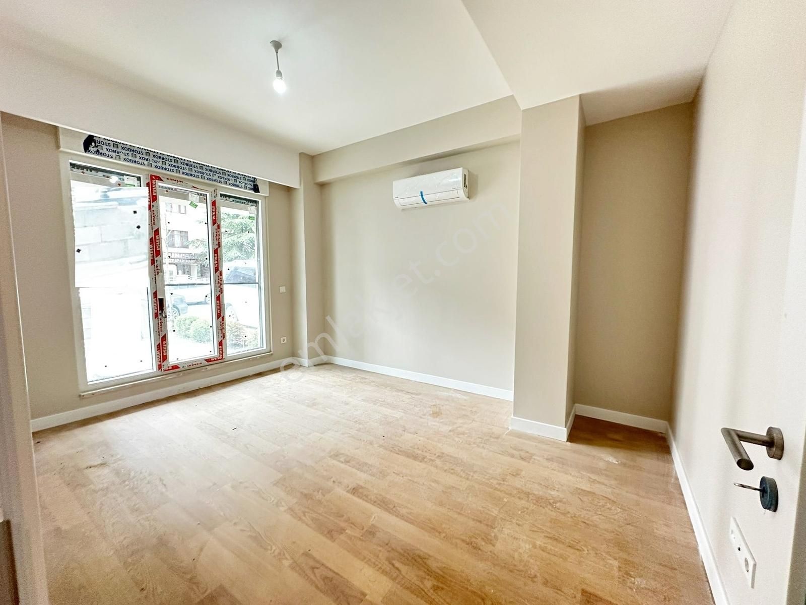 Kozyatağı'nda 2+1 Net 55m2 Sıfır Boş Fırsat Daire - Görsel 11