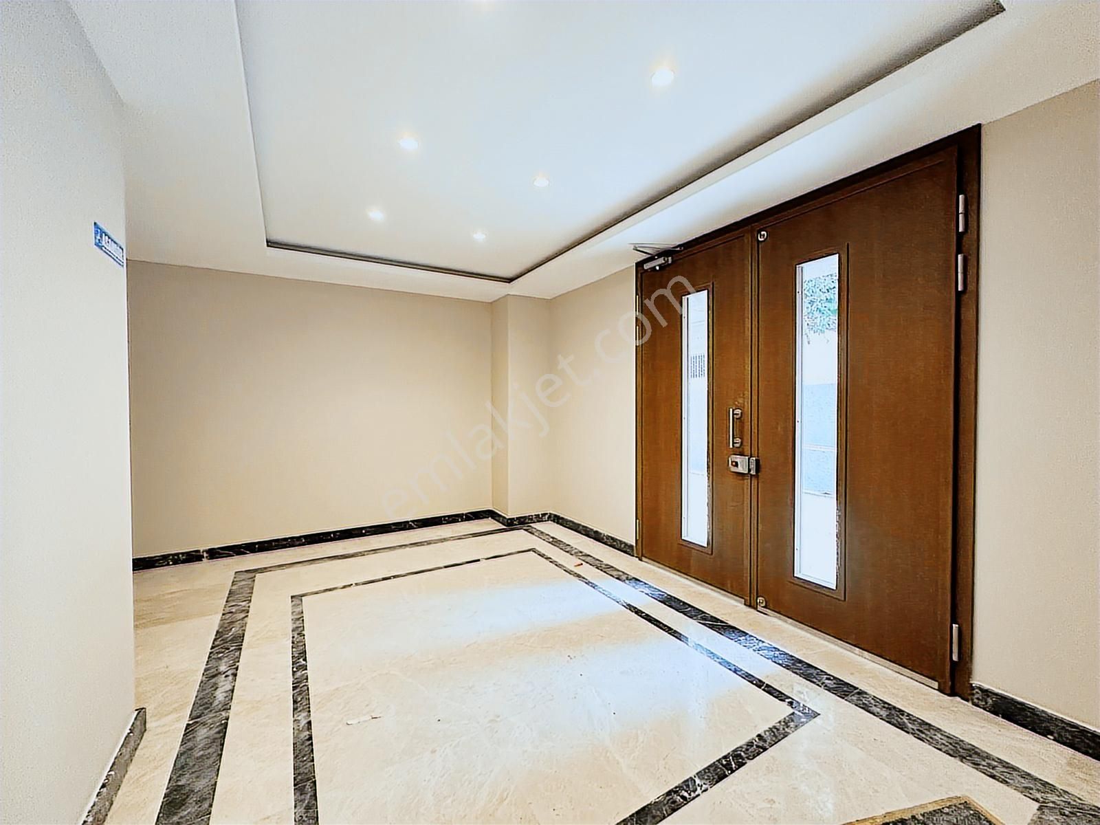 Kozyatağı'nda 2+1 Net 55m2 Sıfır Boş Fırsat Daire - Görsel 2