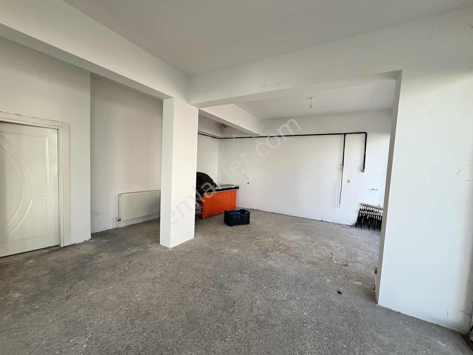 Ekin Group'tan B.pazarında Satılık 249 M2 Ticari Dükkan - Görsel 8