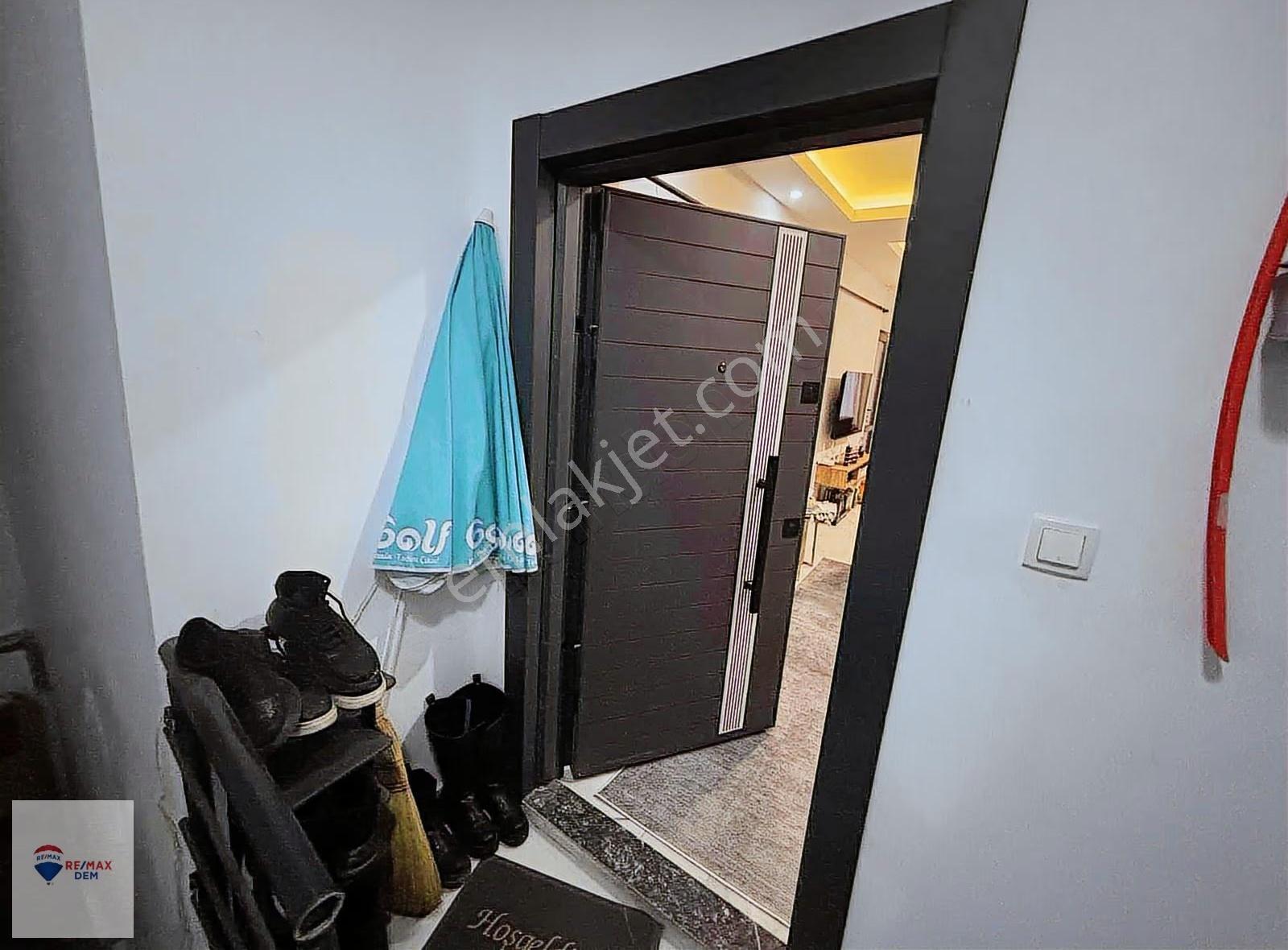Remax Dem'den Cumhuriyet Mahallesinde Satılık 1+1 Daire - Görsel 5