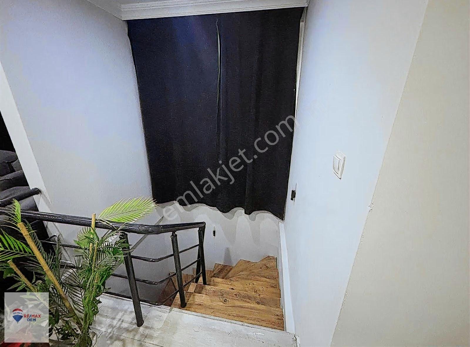 Remax Dem'den Cumhuriyet Mahallesinde 2+0 Satılık Daire - Görsel 2