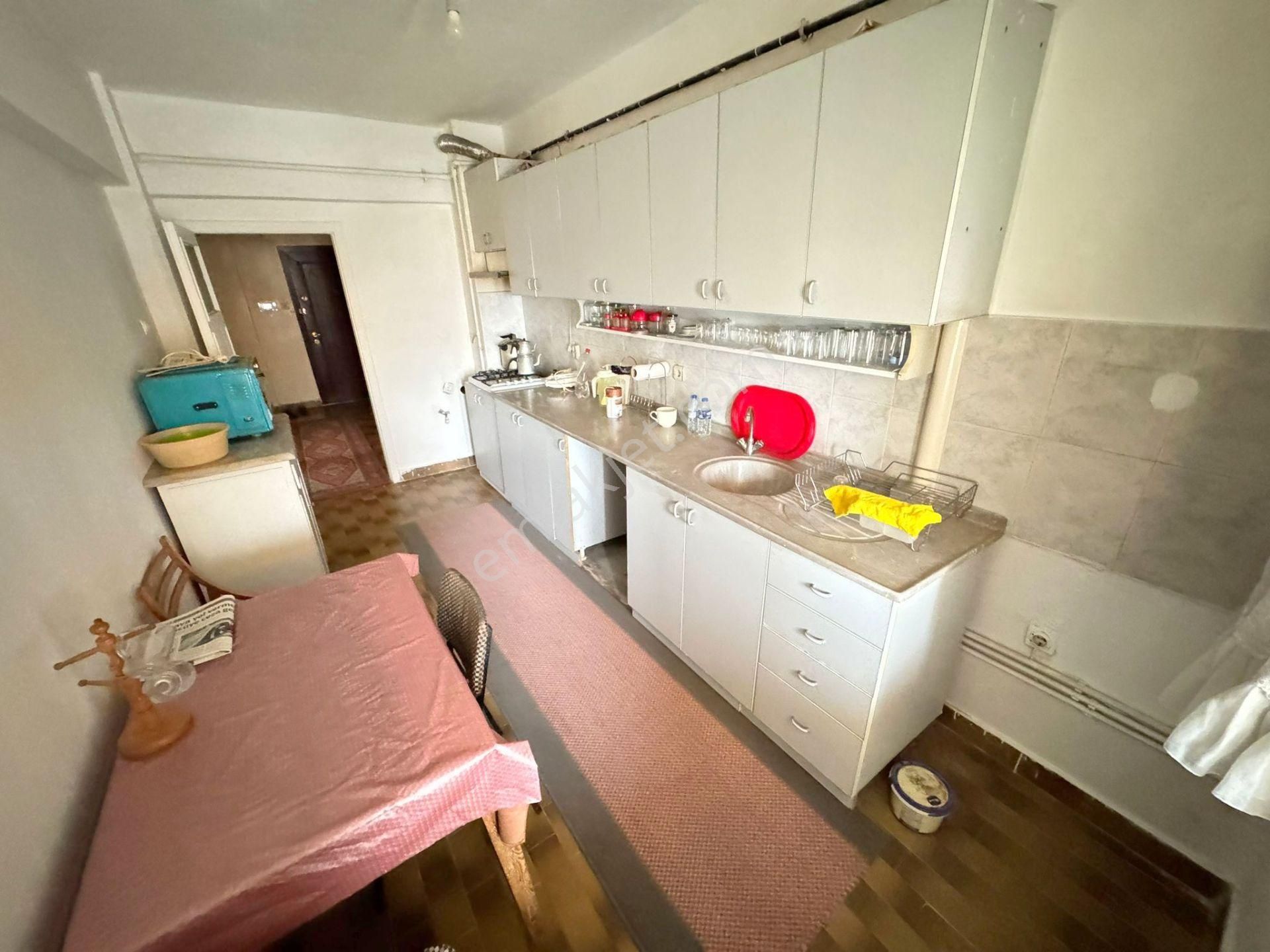 Şafak'tan Kuyuyazısında 3+1 Ön Cephe Çok Geniş Katta Çift Balkon - Görsel 15